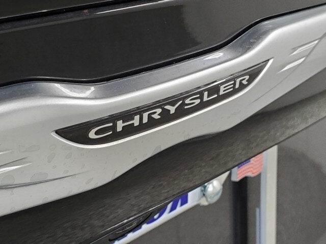 2022 Chrysler Voyager (fleet-only) LX FWD